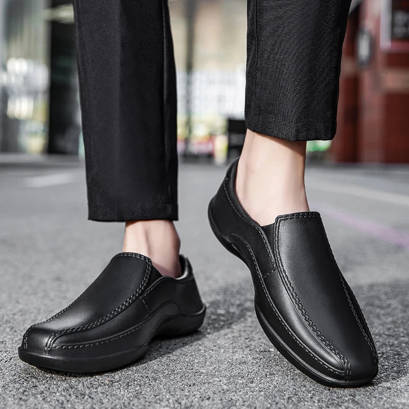 Men Chef Shoes Waterproof Oil-proof Anti Slip Fashion EVA Casual Shoes Comfortable Men Loafers Lightweight Slip on Driving Shoes